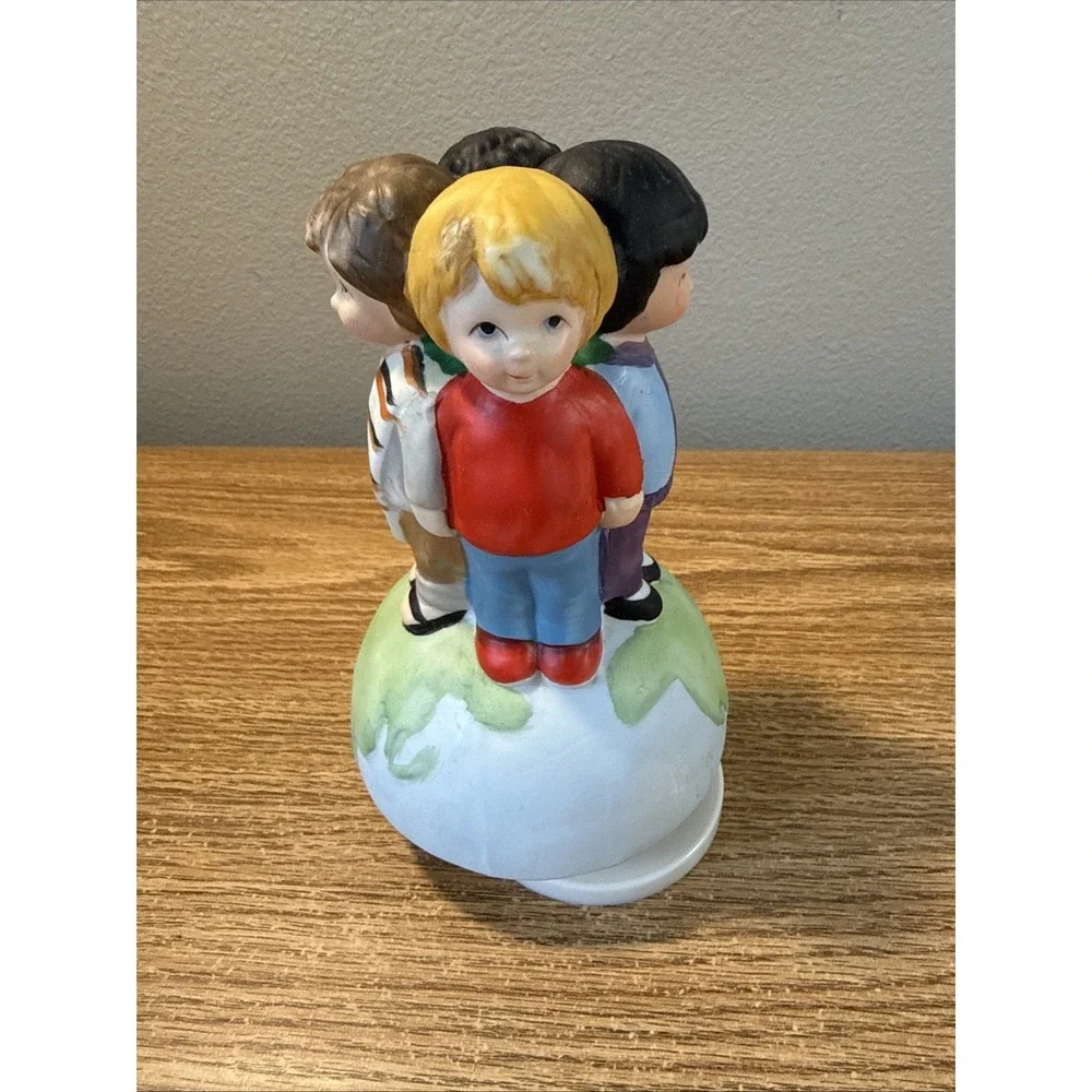 N/A porcelain children